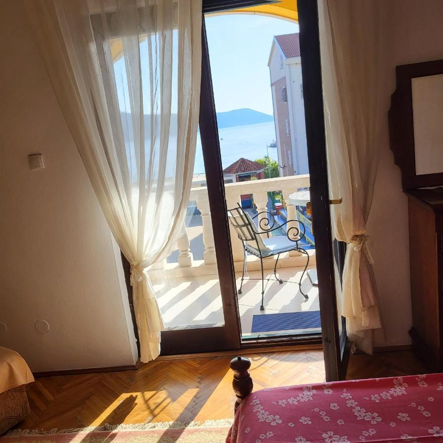 Studio Apartman Sa Pogledom Na More Meljine Extérieur photo